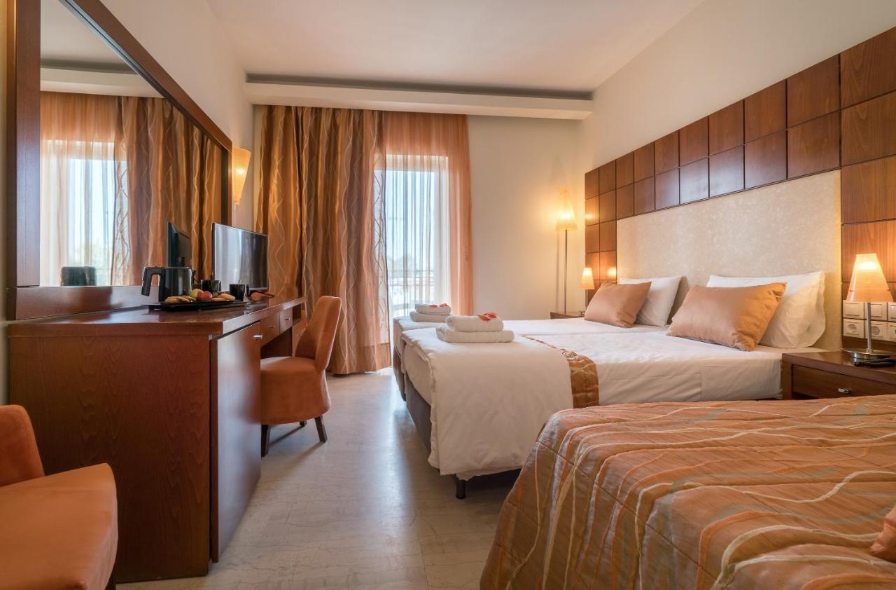 ซานเต พาร์ค โฮเต็ล บีดับเบิลยู พรีเมียร์ คอลเลคชั่น Hotel ลากานาส ภายนอก รูปภาพ