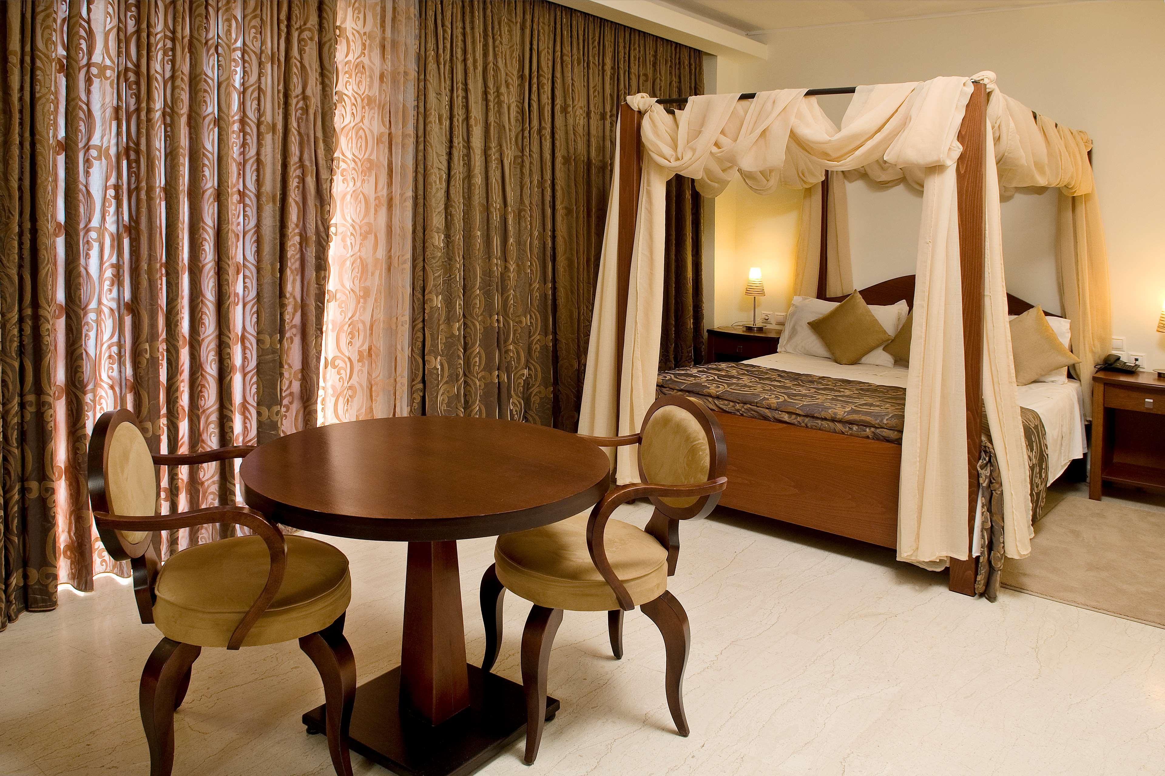 ซานเต พาร์ค โฮเต็ล บีดับเบิลยู พรีเมียร์ คอลเลคชั่น Hotel ลากานาส ภายนอก รูปภาพ