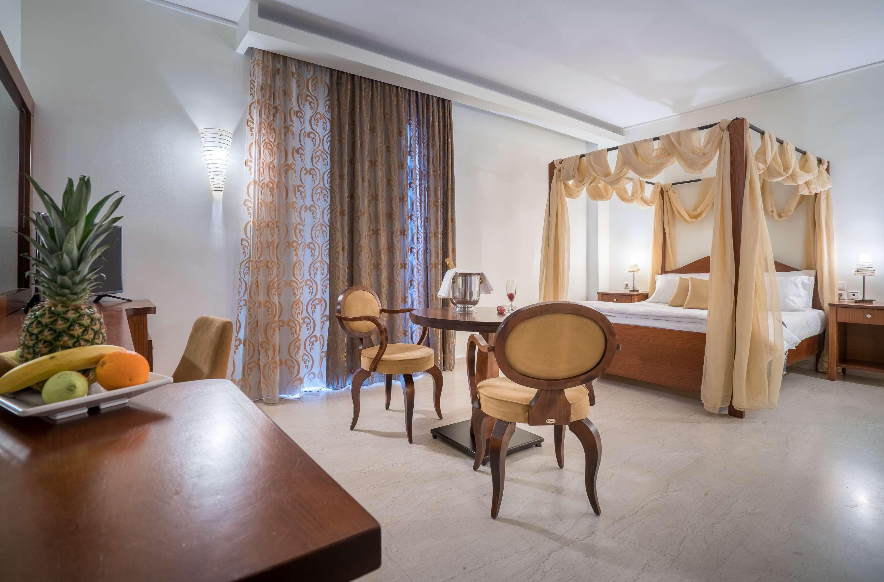 ซานเต พาร์ค โฮเต็ล บีดับเบิลยู พรีเมียร์ คอลเลคชั่น Hotel ลากานาส ภายนอก รูปภาพ
