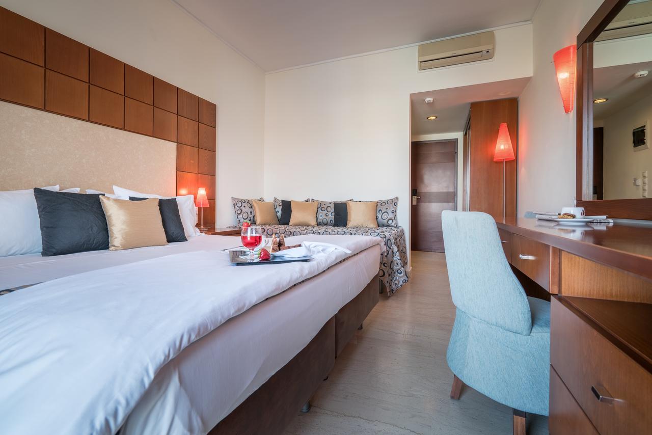 ซานเต พาร์ค โฮเต็ล บีดับเบิลยู พรีเมียร์ คอลเลคชั่น Hotel ลากานาส ภายนอก รูปภาพ